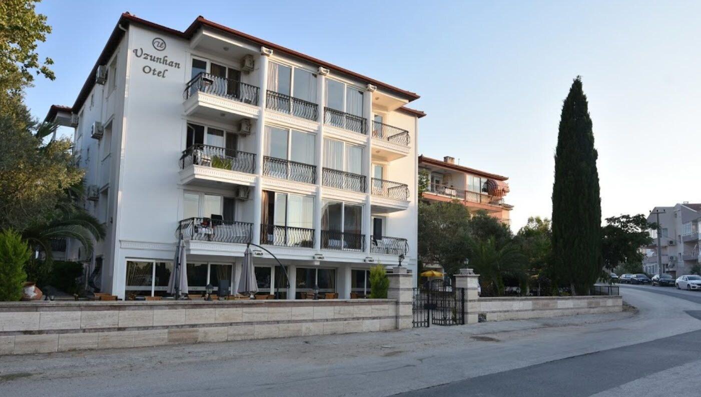 Uzunhan Hotel Айвалык Экстерьер фото